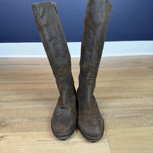Unique Donald J. Pliner Suede Leather Knee High Riding Boots, Brown, Size 7 - Picture 2 of 10